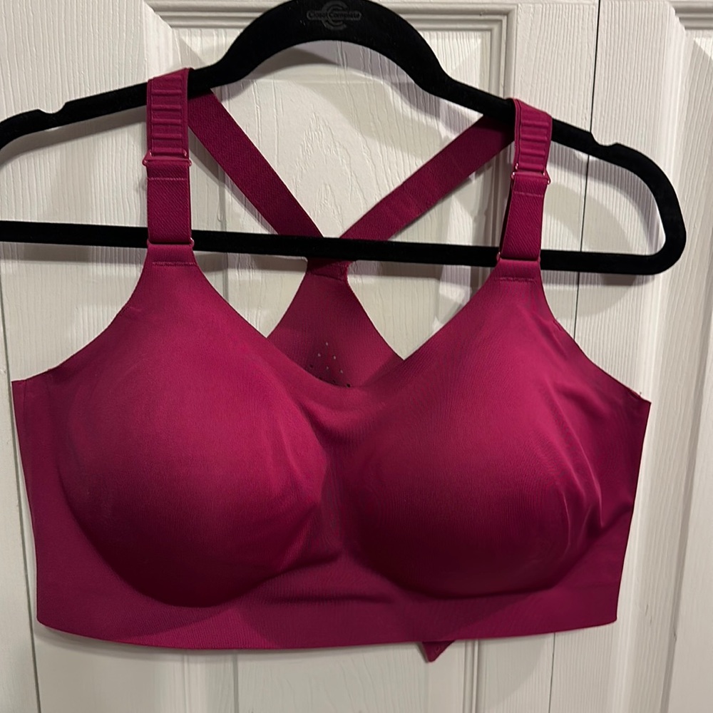 Sports bra